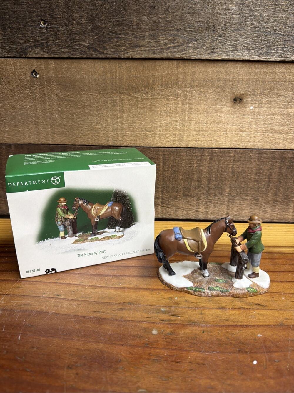 Dept 56 New England Village Series The Hitching Post 56.57106 In Box